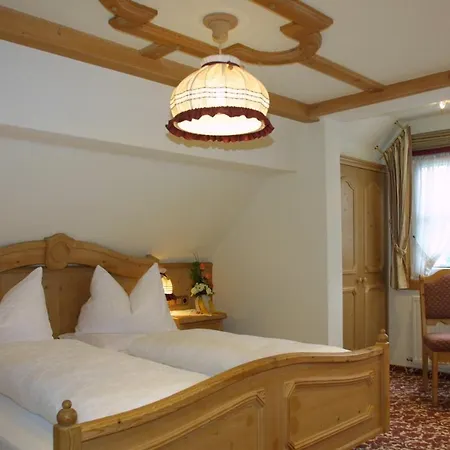 Neuwirt Hotel