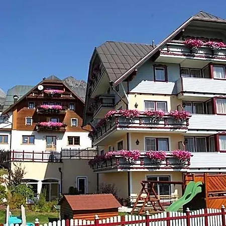Neuwirt Hotel Ramsau am Dachstein